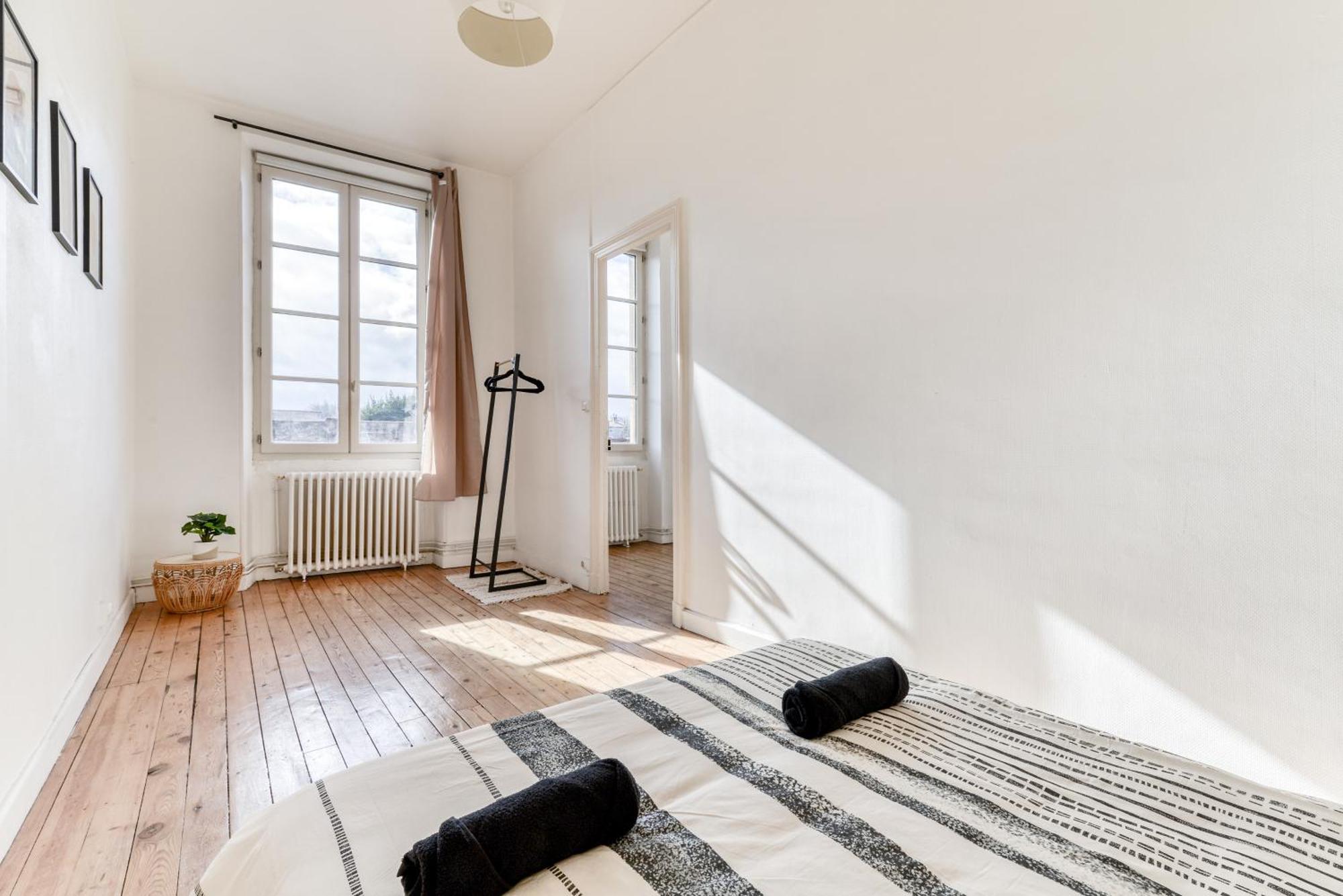 El Marty - Central - Climatisation - Parking Gratuit - Wifi Carcassonne Exterior foto